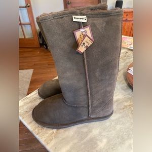 Bearpaw Boots NWT